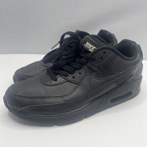 RARE 🚀Nike Air Max 90 Triple Black (GS) Youth Running CD6864-001 Size 7Y/8.5M